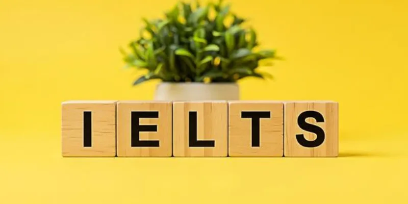 Top 8 IELTS Writing Tips for Band 7+ Score
